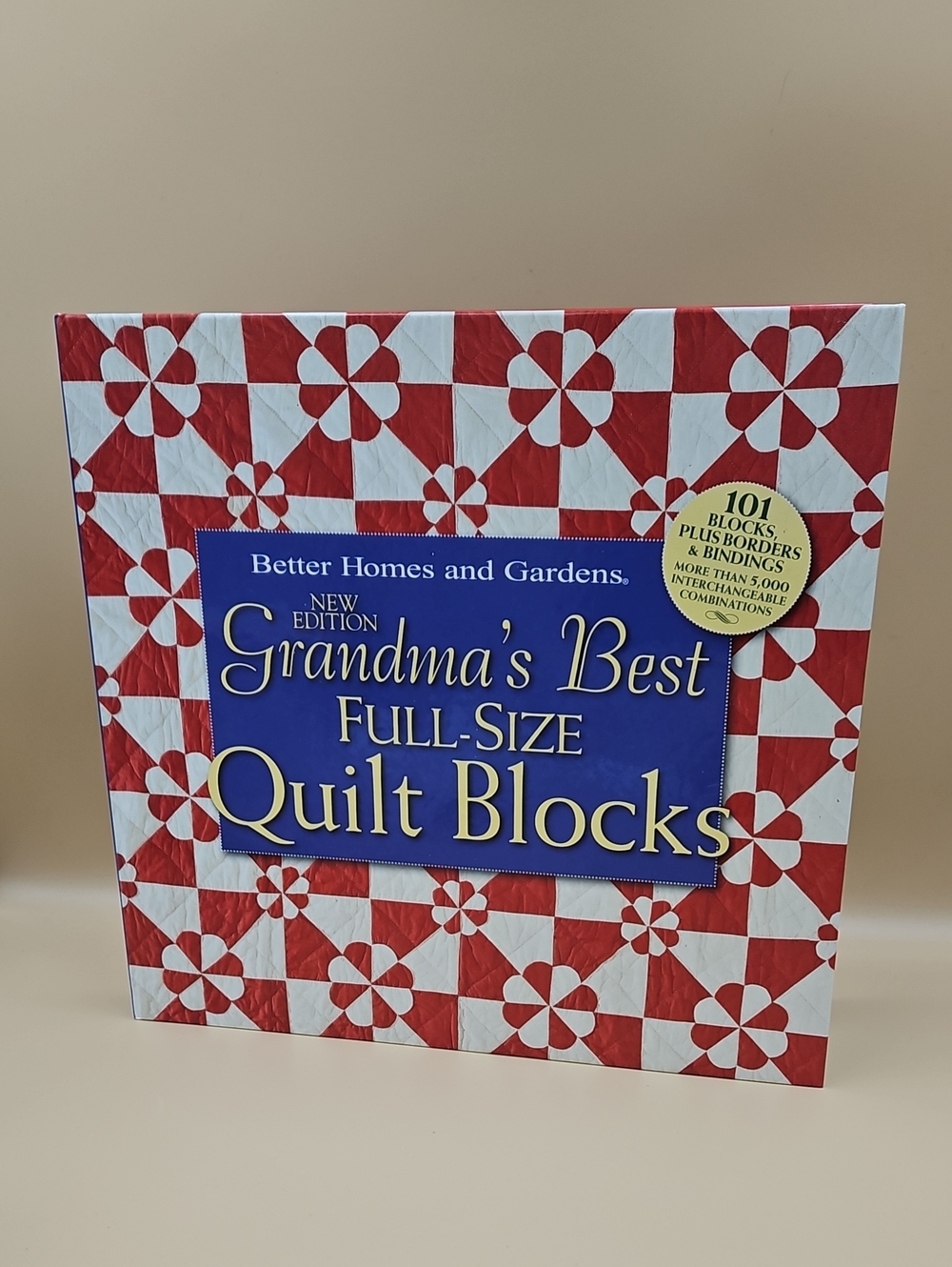Better Homes and Gardens Full-Size Quilt Blocks Book